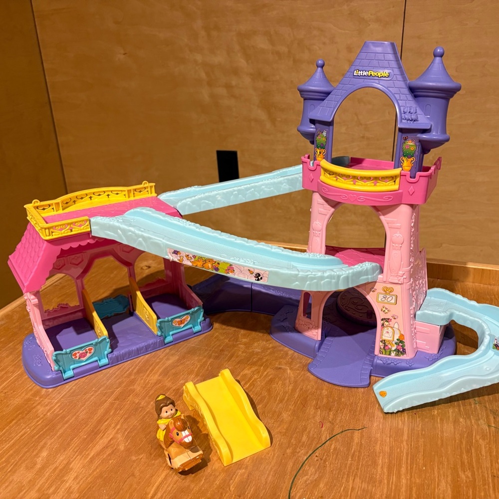 Little people princess klip klop castle set